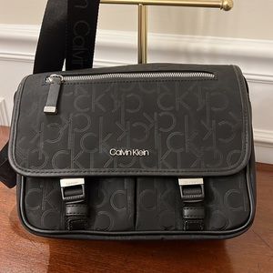 Calvin Klein Women's Black Tandy Logo Messenger Bag
